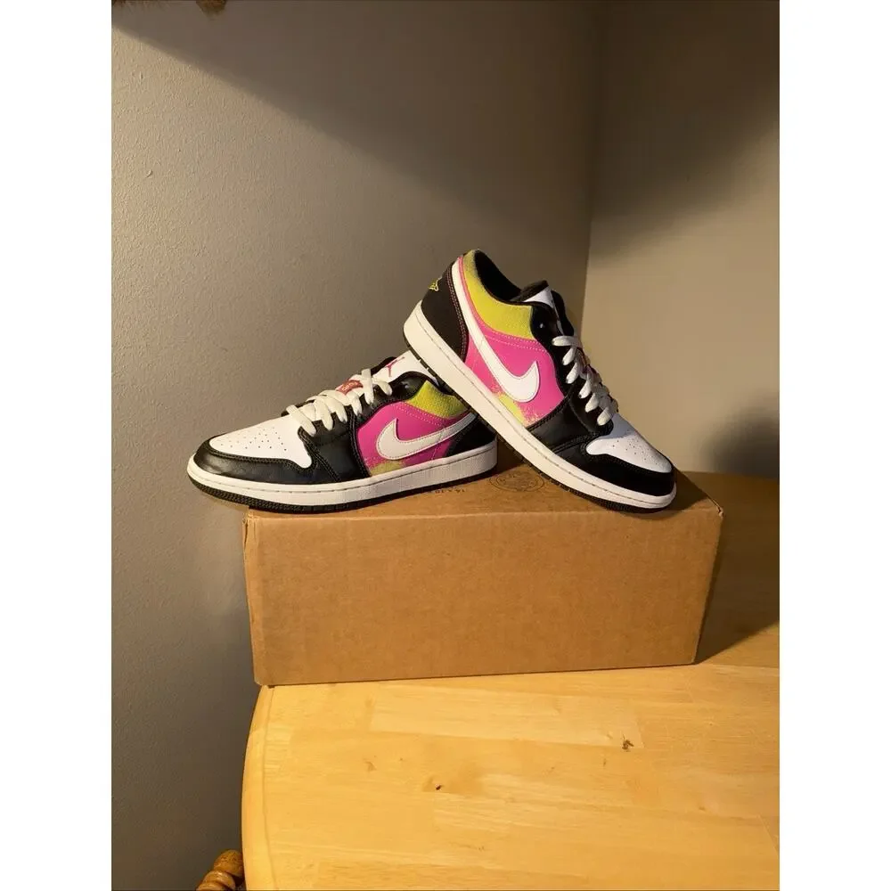 Size 8.5 Jordan 1 Low CW5564-001 Black Active Fuchsia Spray Paint Mens 2020